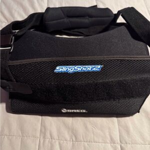 SlingShot 2 Black Arm/Shoulder Sling w/ Pillow